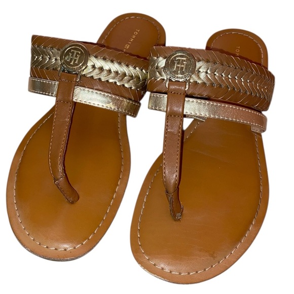 Tommy Hilfiger Women’s T-Strap Sandals in Tan and Gold Size 6.5M - Picture 1 of 4